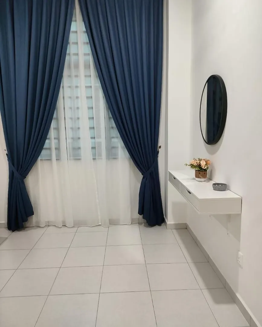 Cik Yam Homestay Pool, Melaka L For Malay Only Malacca