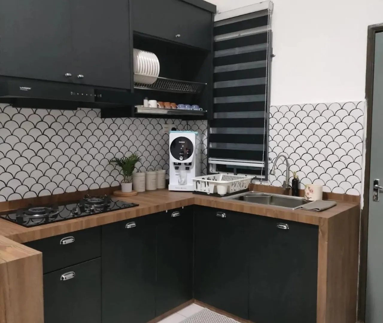 Cik Yam Homestay Pool, Melaka L For Malay Only Malacca